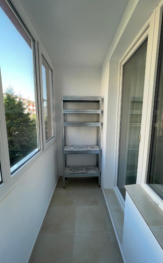 2_Traveler'S Retreat Apartment Brasov Ngoại thất bức ảnh
